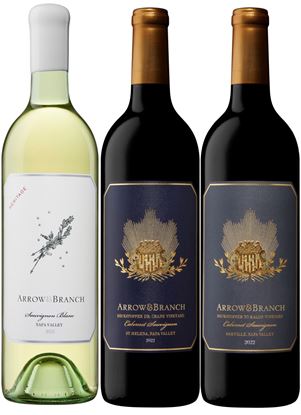 Picture of A Grand Holiday Table in Magnum